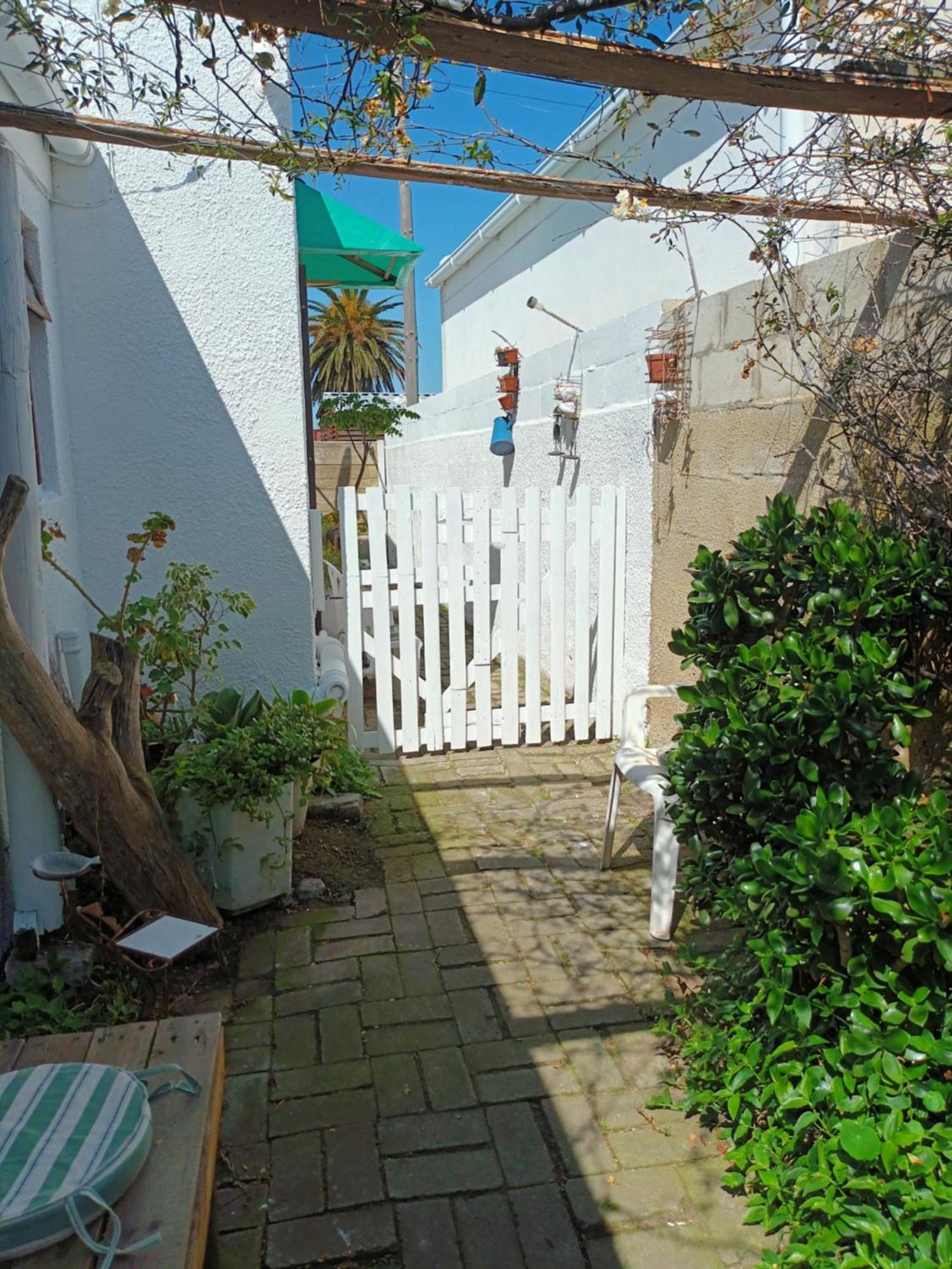 Self Catering Unit 7, Sandbaai Hermanus Oda fotoğraf
